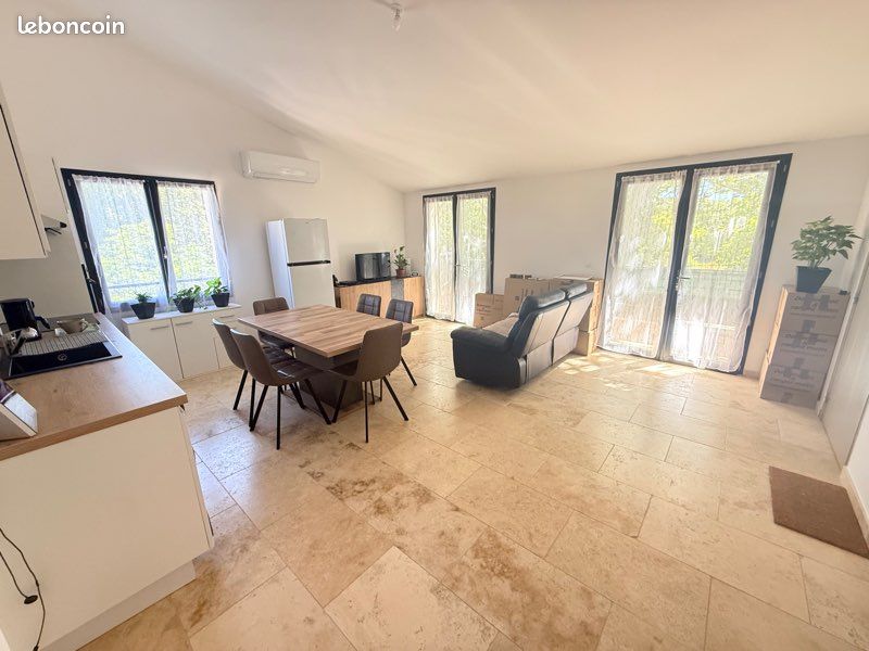 Appartement 3 pièces 63 m² · à Eyguières · 63 m² · 1 085 €/mois