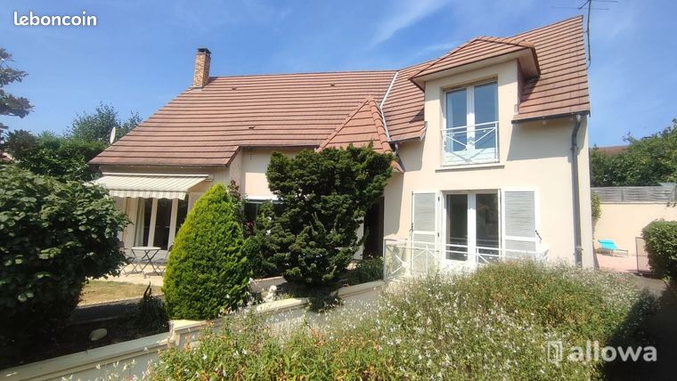 Maison 6 pièces 180 m²
