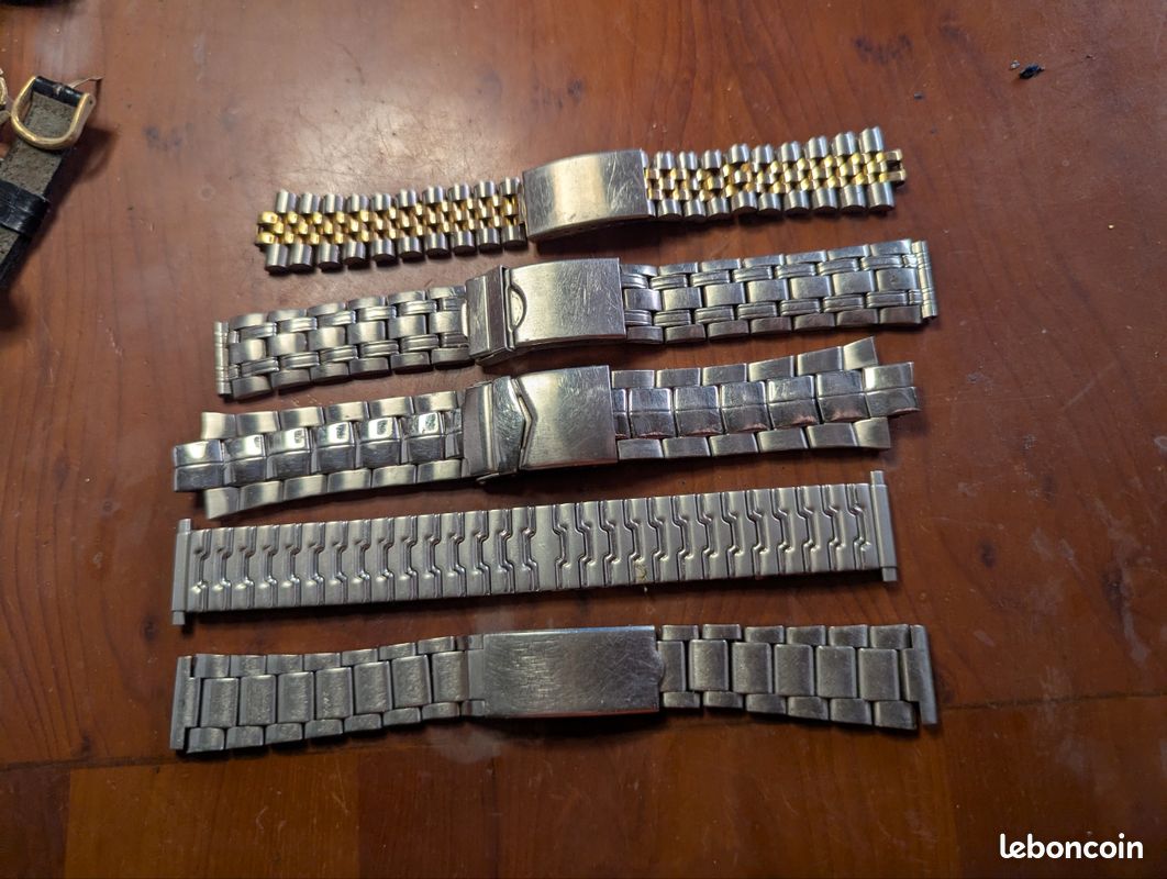 Lot de bracelets de montres en métal (image 1)