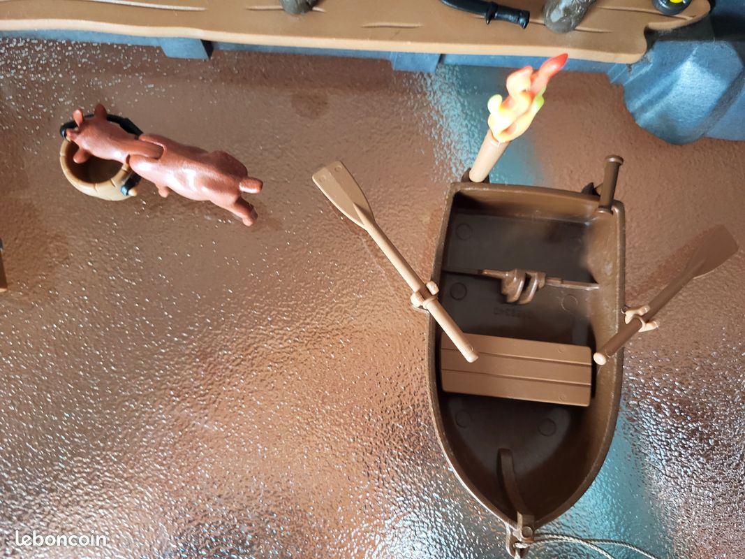 Playmobilile des pirates et barque (image 2)