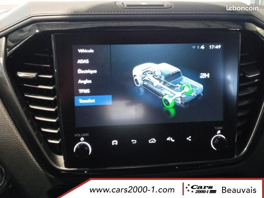 Isuzu D-max SPACE CABINE M/T NITRO SPORT - 2,2 AT 2026 (image 23)