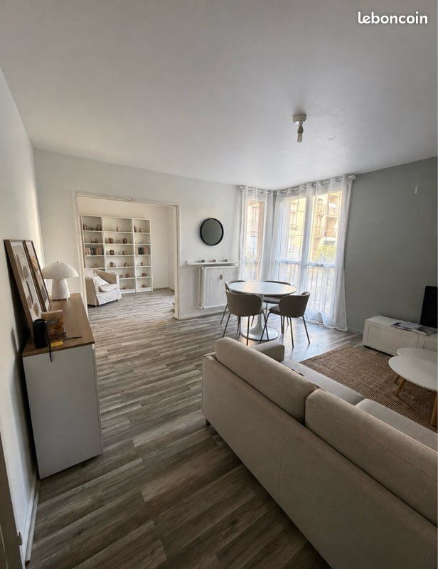 Appartement 3 pièces 64 m² · à Guilherand-Granges · 64 m² · 790 €