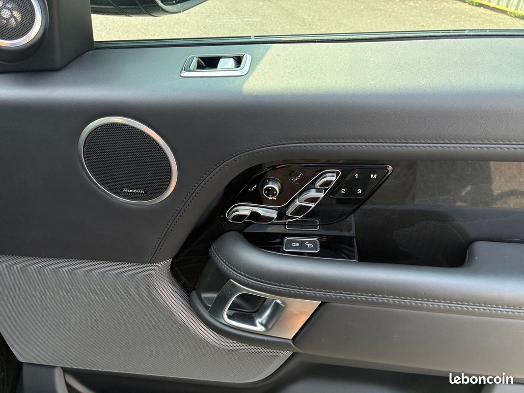 LAND ROVER RANGE ROVER IV 5.0 V8 SUPERCHARGED 525 AUTOBIOGRAPHY 525Ch Garantie 12 mois (image 31)