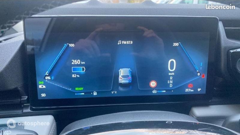 Ford Puma Gen-E 168ch Standard Range 43 kWh Premium (image 32)