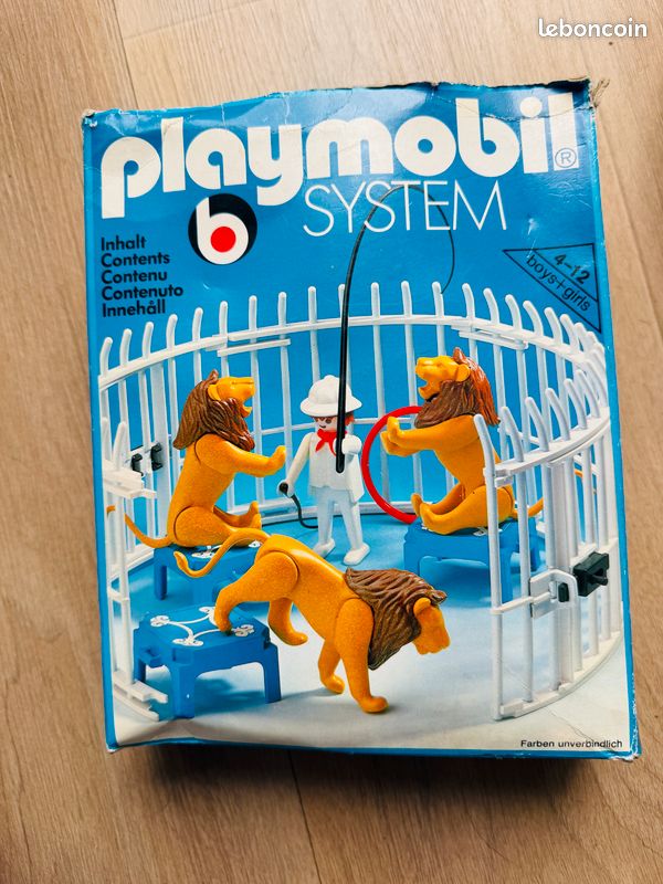 Pièce Playmobil 3519 - Selle D'éléphant De Cirque Avec Couverture Rouge - Occasion - Thème Cirque