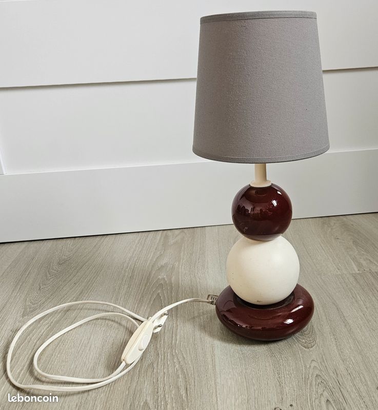 Lampe de chevet (image 1)
