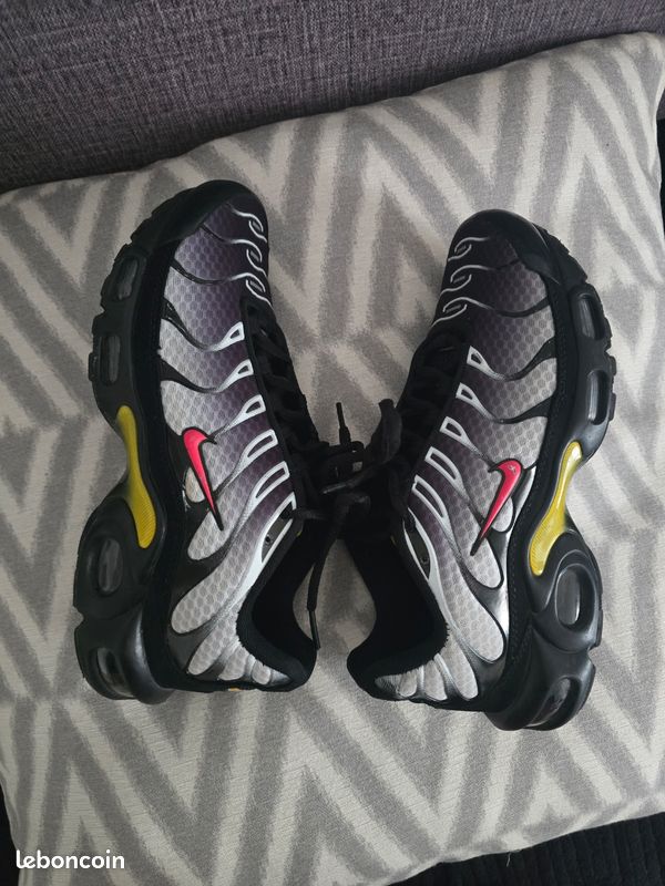 Basket Nike TN pointure 40 TBE (image 3)
