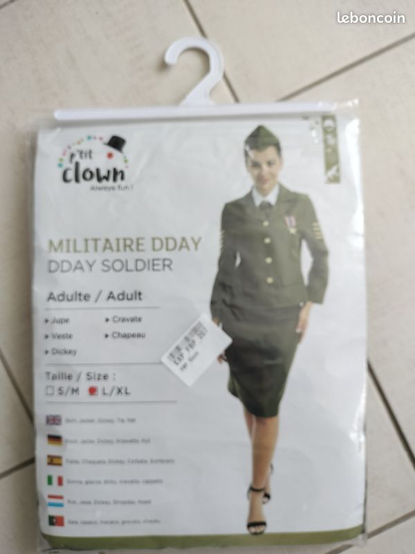 Costume femme militaire américaine (image 1)