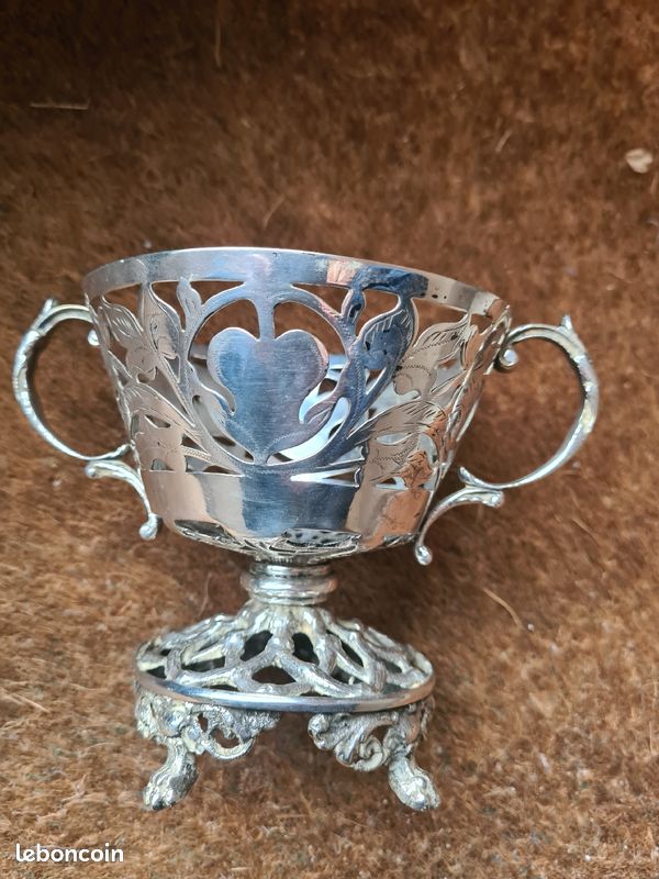 Coupe sur pied métal argenté (image 2)