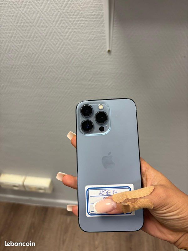 IPhone 13 avec la facture (image 8)