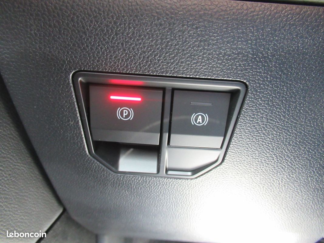Renault MEGANE E-TECH40 KWh 130CV TECHNO Techno (image 11)