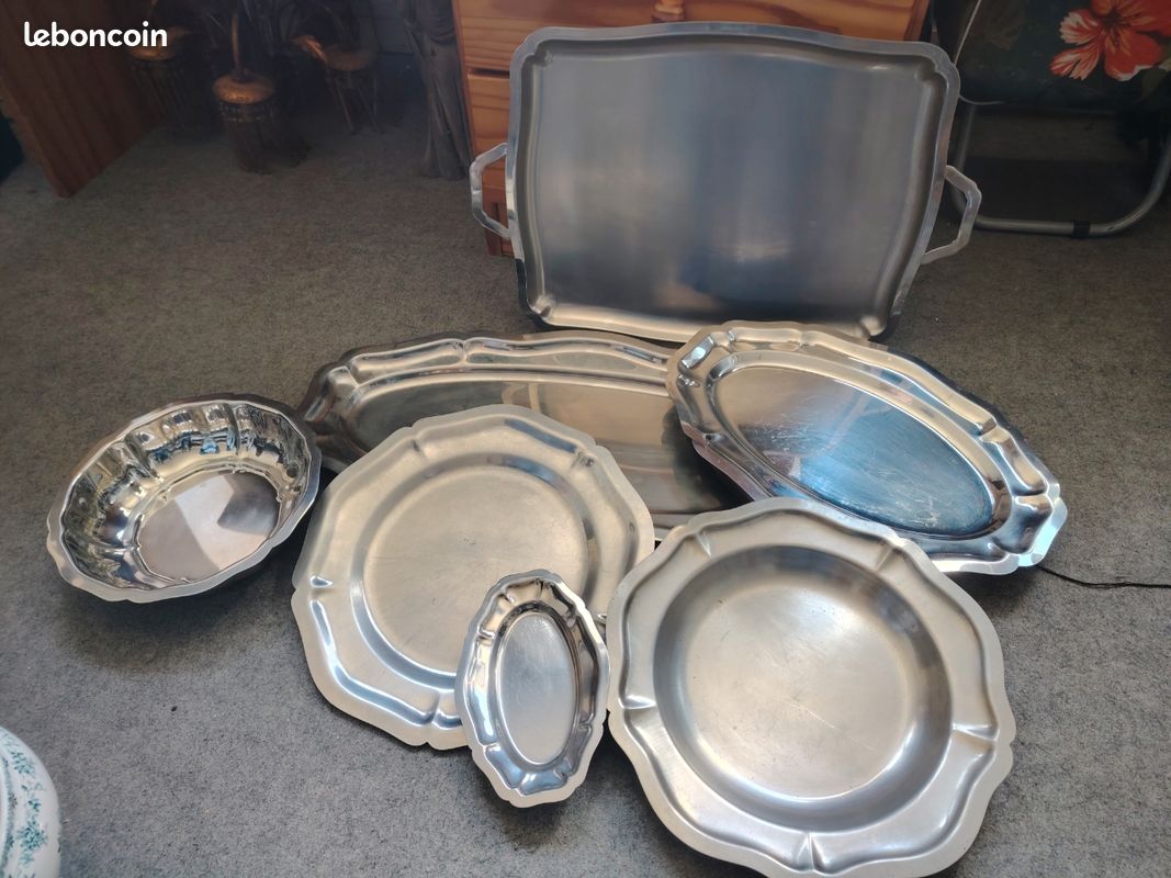 Lot De 2 Plateaux De Service Inox - Ovale Et Rond - Occasion Argent