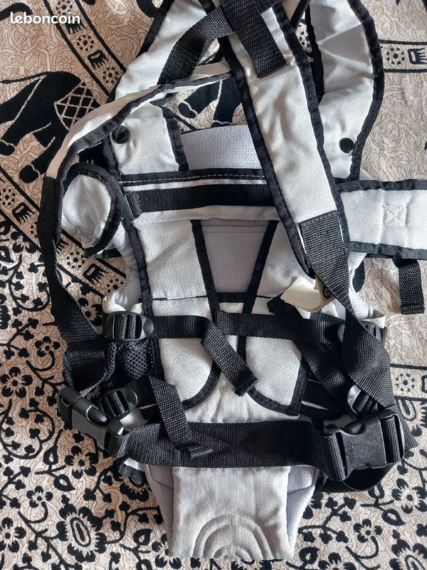 Porte bébé (image 1)