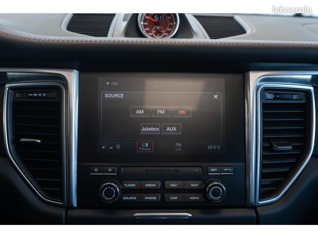 PORSCHE MACAN 3.6i V6 440 PDK Turbo Pack Performance (image 24)