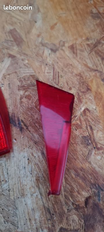Cabochon Luxor Rouge Pour Feu Arrière De Vélo Ancien Type Martelé - Fabriqué En France