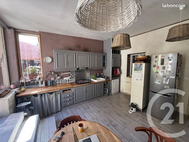 Maison 6 pièces 132 m² — 4