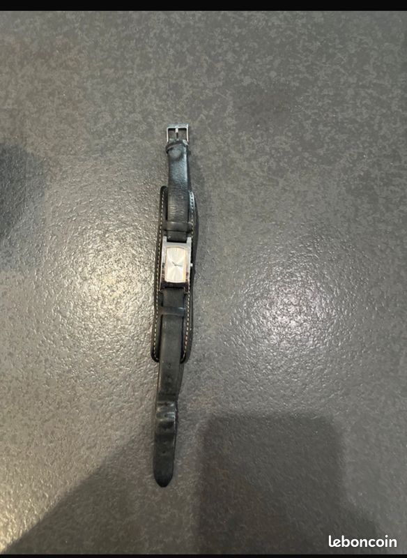 Montre guess femme (image 5)