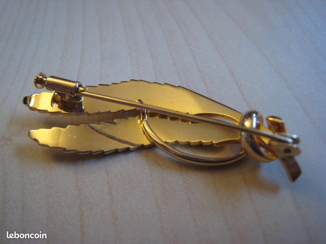 Broche Ancienne En Métal Doré, Motif Feuilles - Occasion, Style Vintage