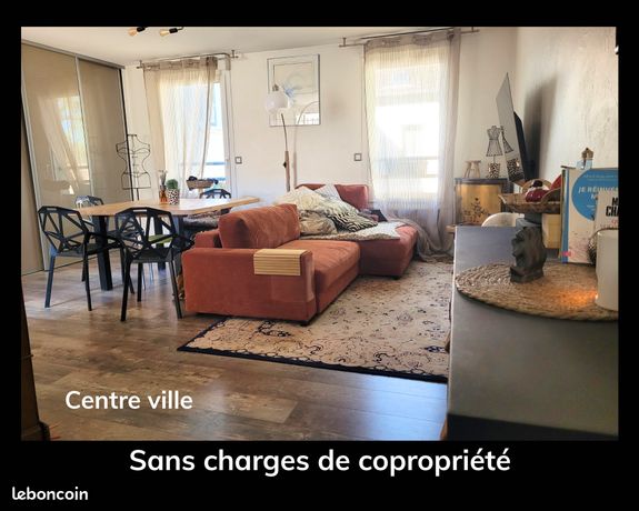 https://img.leboncoin.fr/api/v1/lbcpb1/images/9a/fc/a7/9afca7271e3cd6924d2e0da1e9ca02a3c9157514.jpg?rule=ad-image