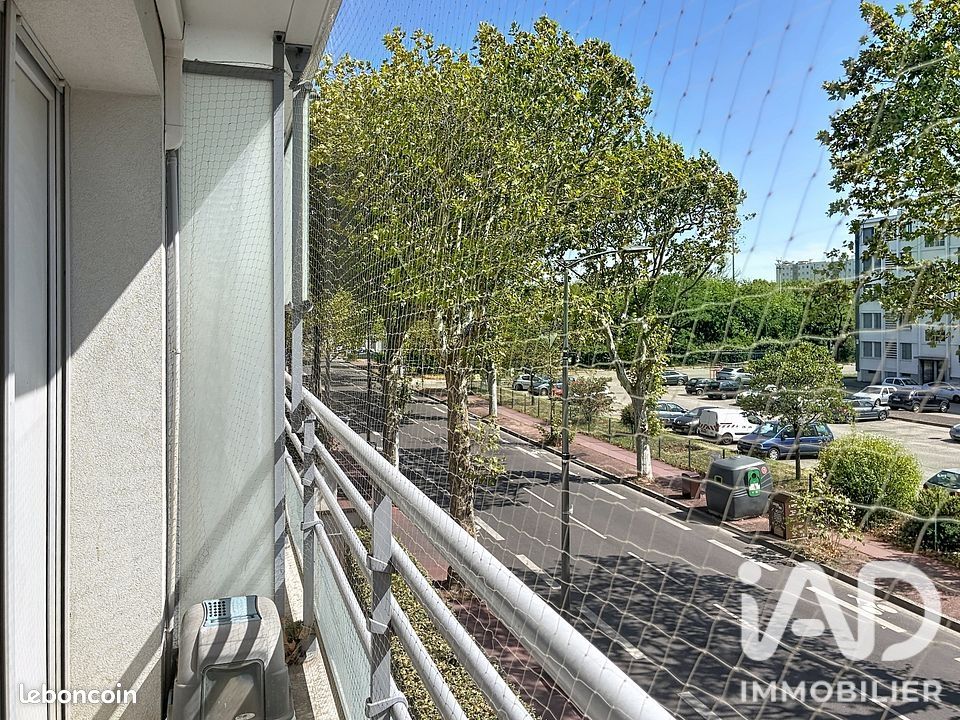 Appartement 2 pièces 41 m² · à Saint-Priest · 41 m² · 175 000 €