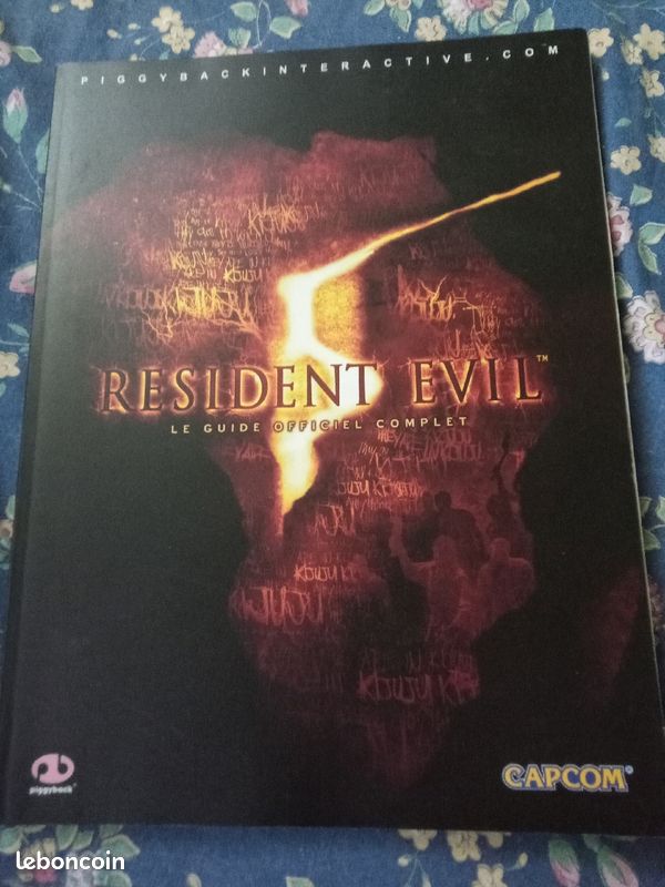 Livre soluce. Resident Evil. Le guide officiel complet (image 1)