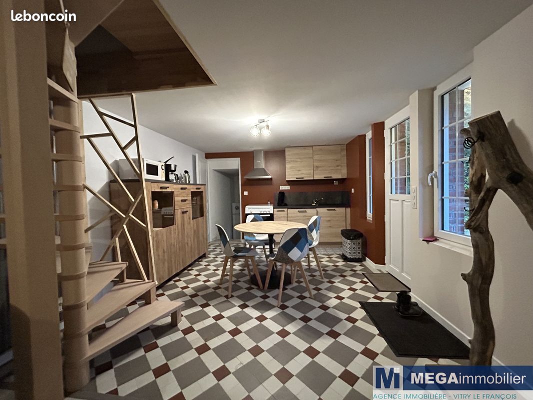Maison 5 pièces 177 m² · à Arrigny · 177 m² · 159 000 €