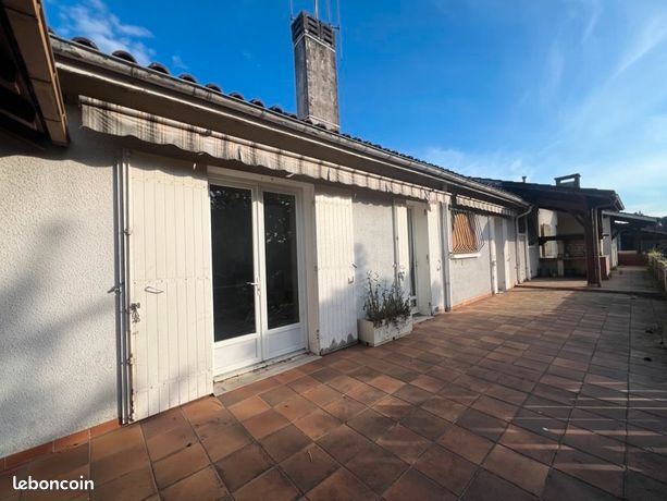 Maison 9 pièces 245 m²