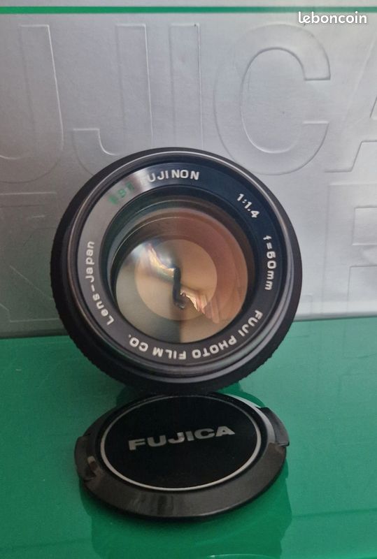 Objectif Fujifilm EBC Fujinon 55 mm F1,8 Standard Prime M42 plein