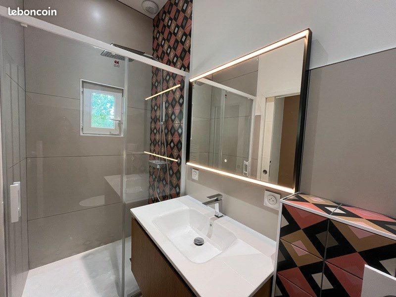 Maison a louer pessac - 6 pièce(s) - 190 m2 - Surfyn