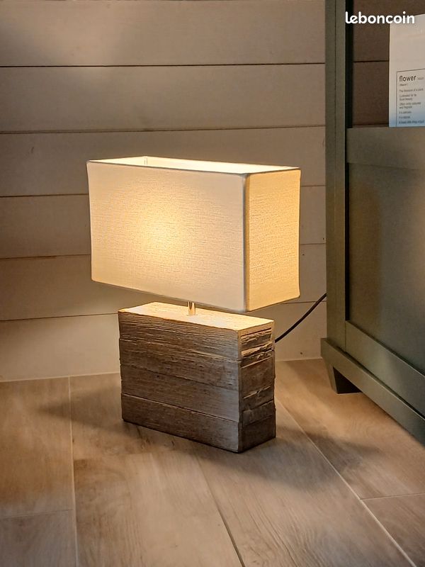 Lampe Maison du Monde (image 1)