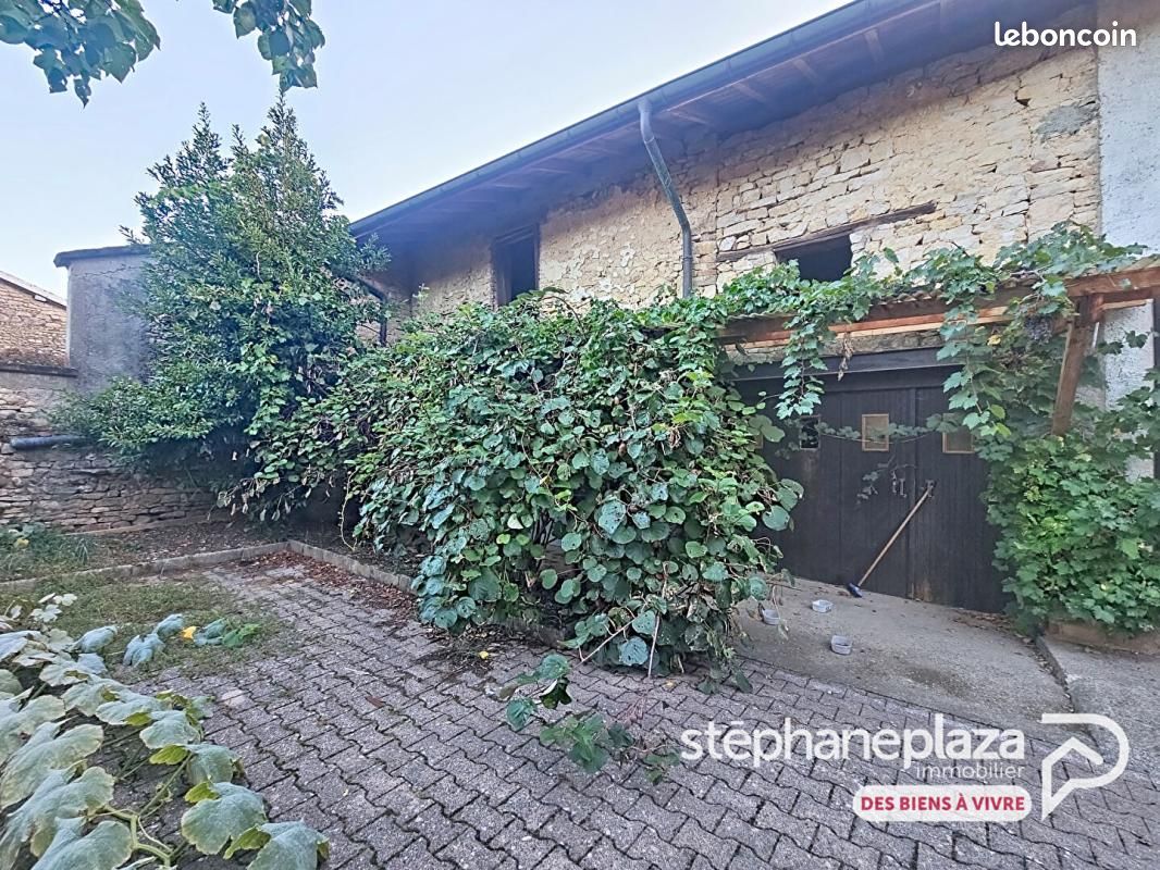 Maison 4 pièces 98 m² · à Tossiat · 98 m² · 75 000 €