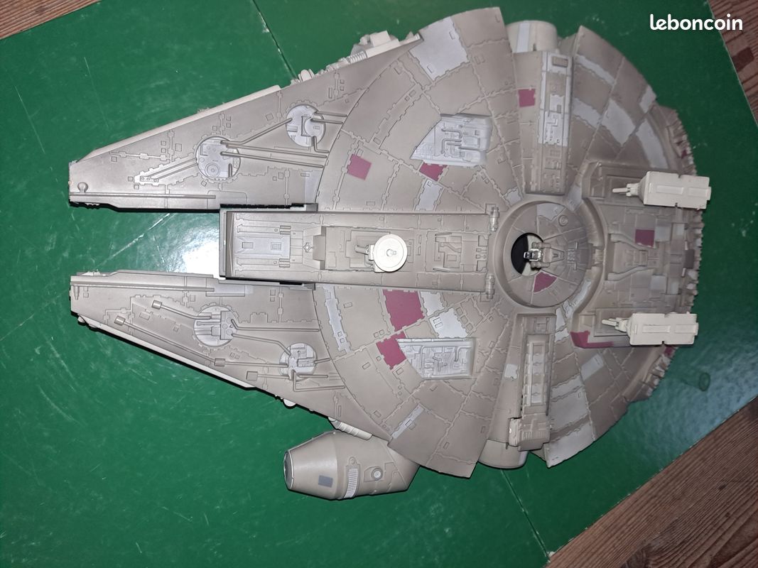 Faucon Millénium Star Wars (image 2)