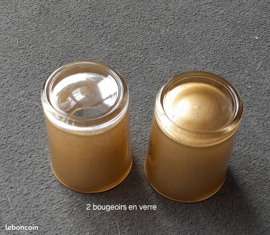 2 Bougeoirs En verre ( Indissociables) (image 1)