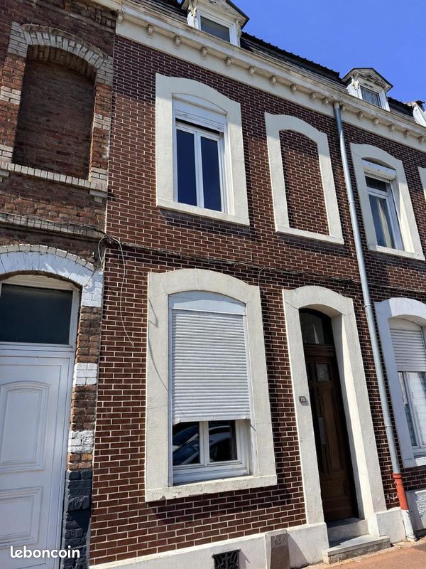 Maison 5 pièces 76 m² · à Douai · 76 m² · 615 €/mois