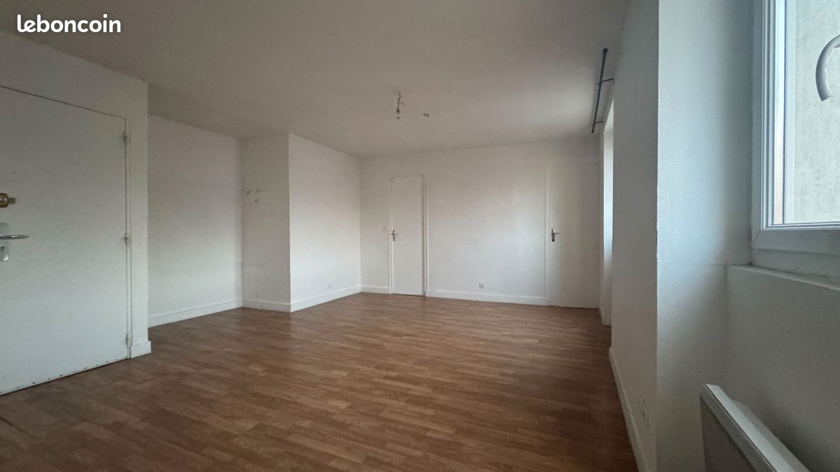 Appartement 2 pièces 47 m² · à Livry-Gargan · 47 m² · 115 000 €