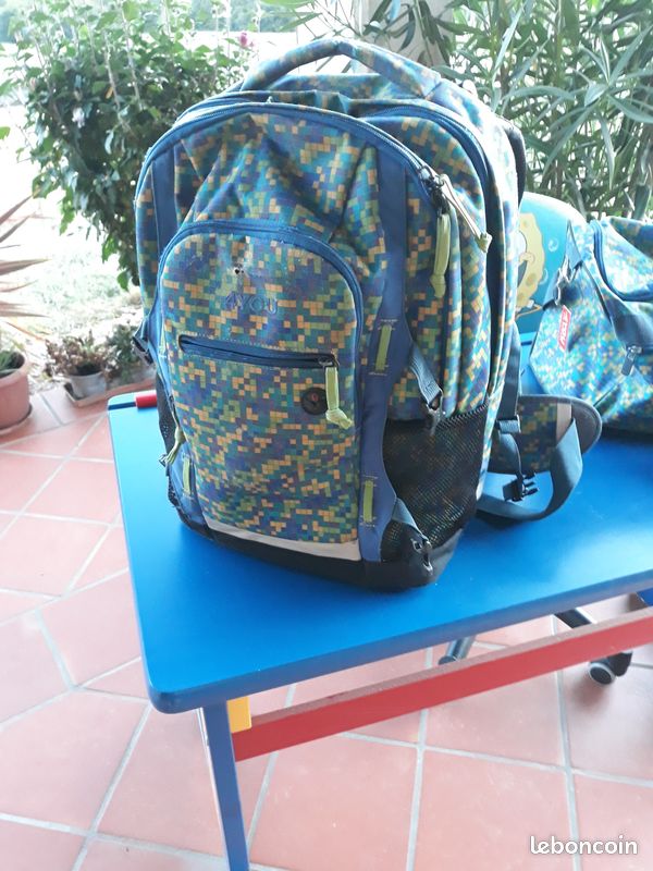Cartable Scout 2025 avec trousse et sacoche de sport Motiv Pixel (image 2)