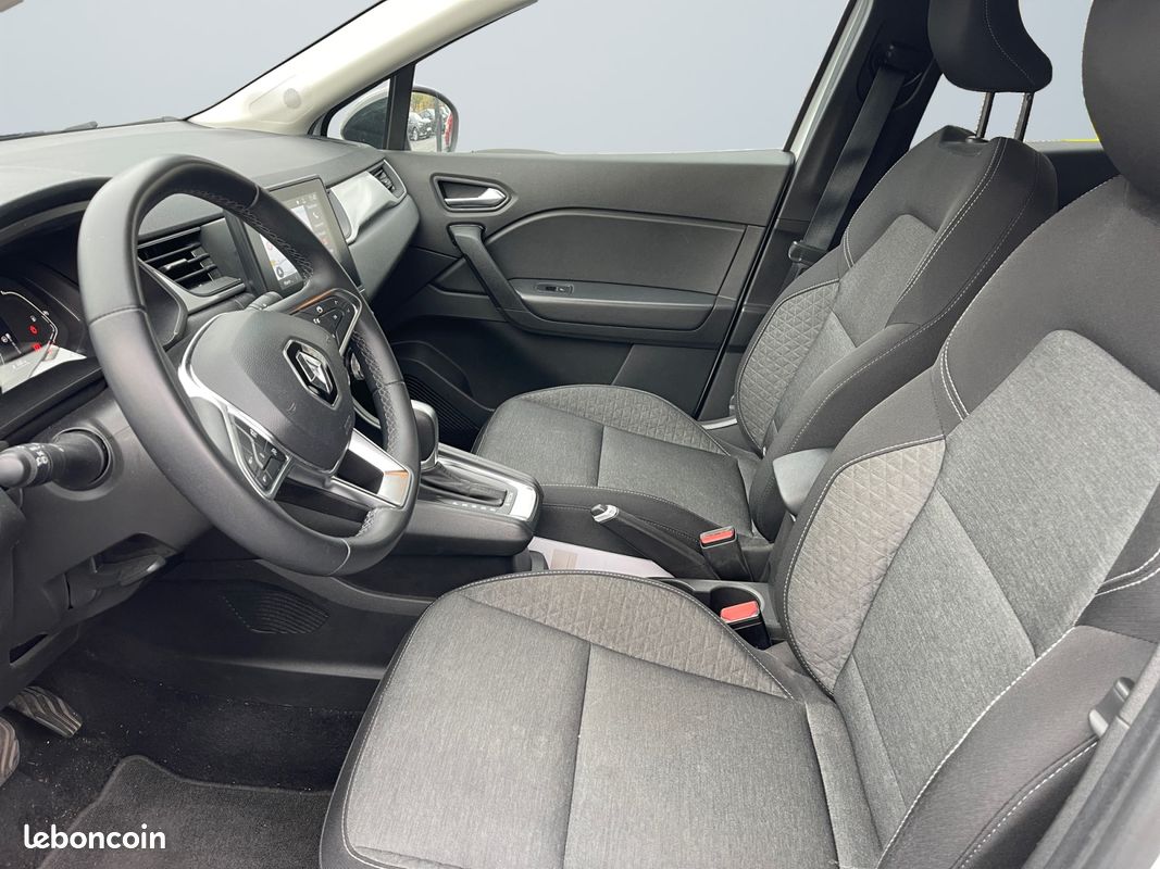 RENAULT Captur E-Tech hybride 145 Evolution (image 10)