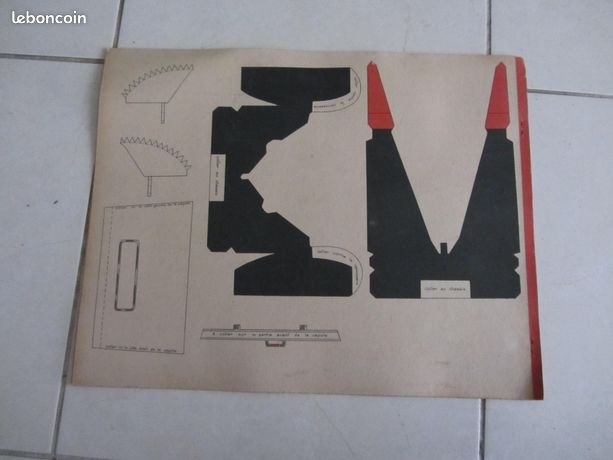 Maquette Auto à Construire Ellen Neumann - Carton Très épais, Neuve
