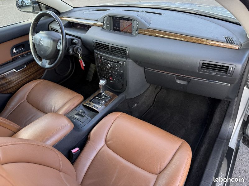 Citroen C6 2.7 V6 HDI EXCLUSIVE FAP (image 19)