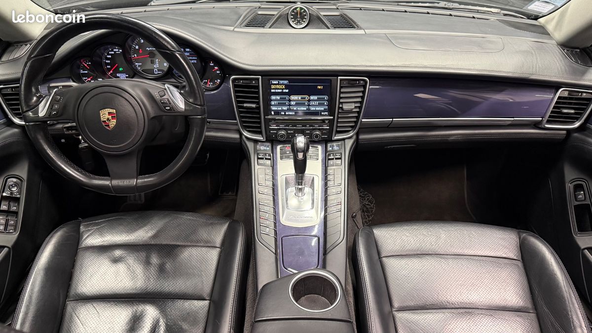 PORSCHE PANAMERA S HYBRID BVA / PACK CHRONO / TOIT OUVRANt (image 3)