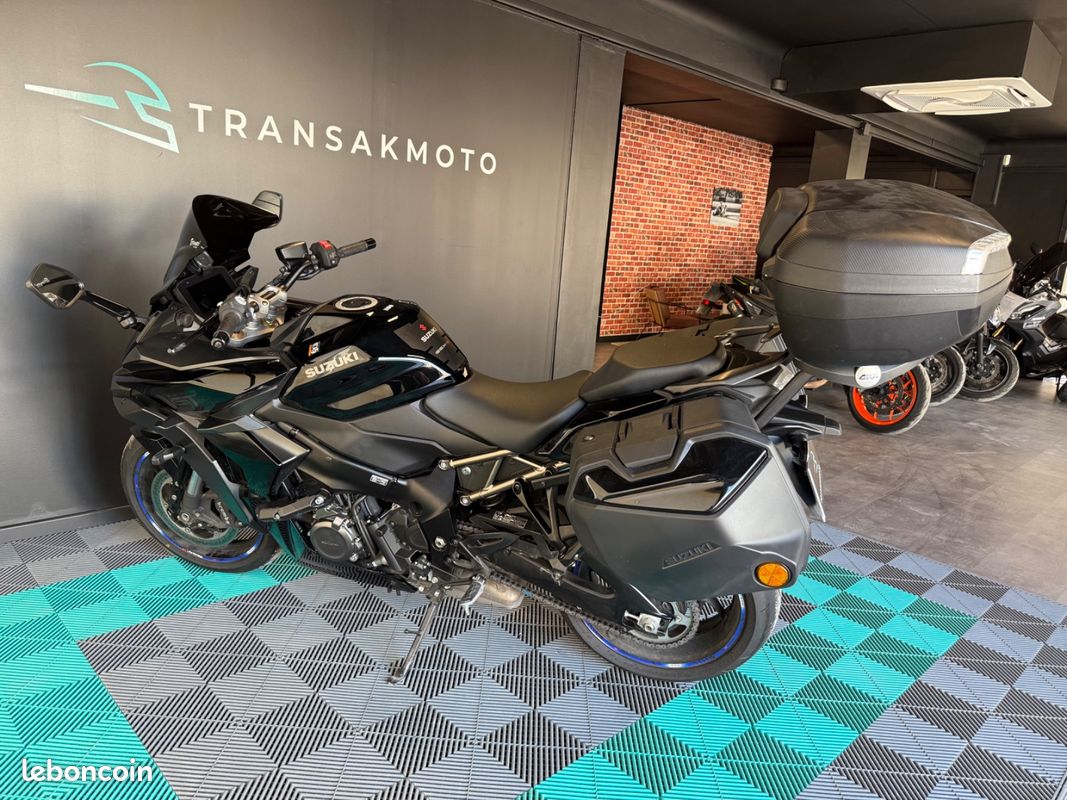 Suzuki GSX-S 1000 GT - 1ère main / GPS Tomtom / Bagagerie / Bulle haute Ermax (image 5)