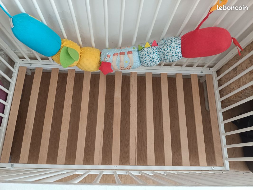 Lit de bébé blanc (image 6)