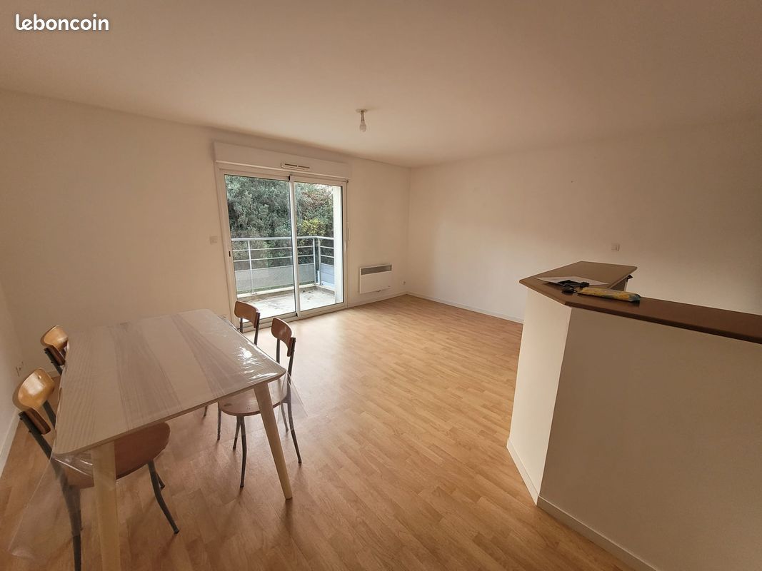 Appartement 2 pièces 41 m² · à Landivisiau · 41 m² · 580 €