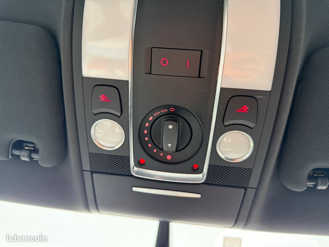 AUDI RS6 II AVANT 5.0 V10 FSI 580 580Ch Garantie 12 mois (image 39)