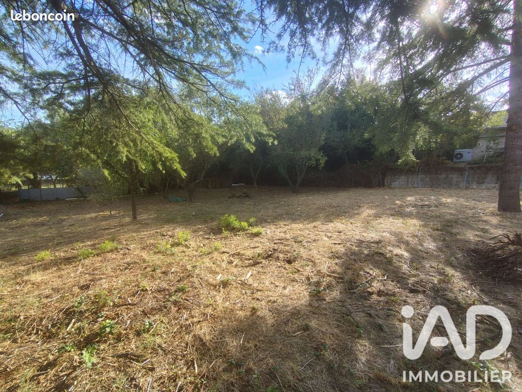 Terrain 590 m² · à Sorgues · 590 m² · 149 000 €