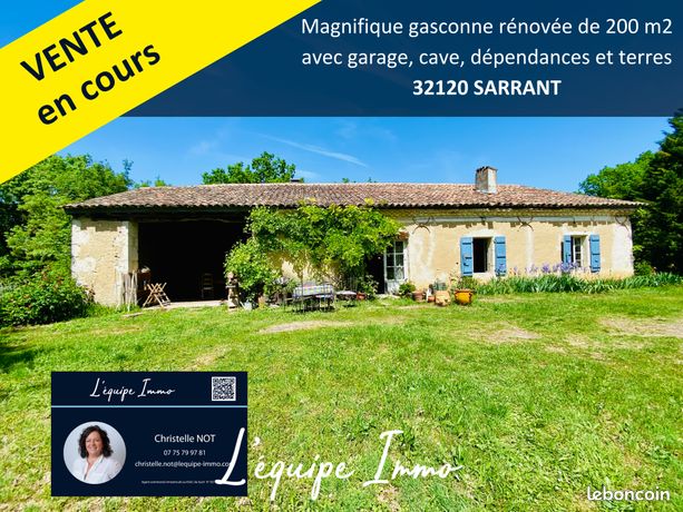 Maison 11 pièces 205 m²