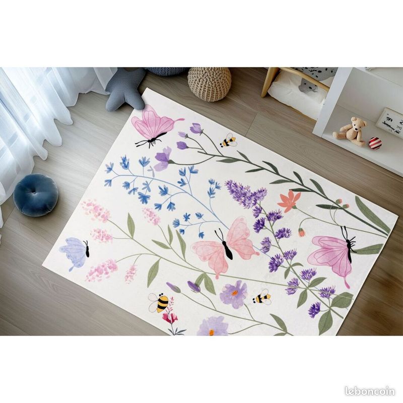 Tapis à Fleurs Lavable Machine - Violet, Ultra Doux, Antidérapant - Pour Chambre Enfant, Salon, Salle De Jeux (1m)