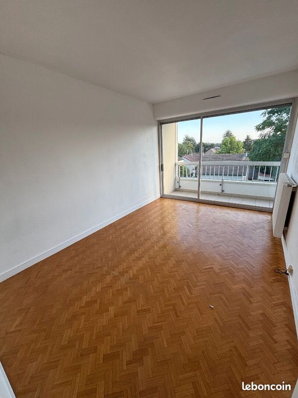 Appartement a louer maisons-laffitte - 5 pièce(s) - 100 m2 - Surfyn