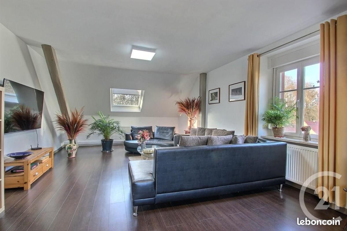 Maison 11 pièces 252 m² · à Reichshoffen · 252 m² · 369 000 €