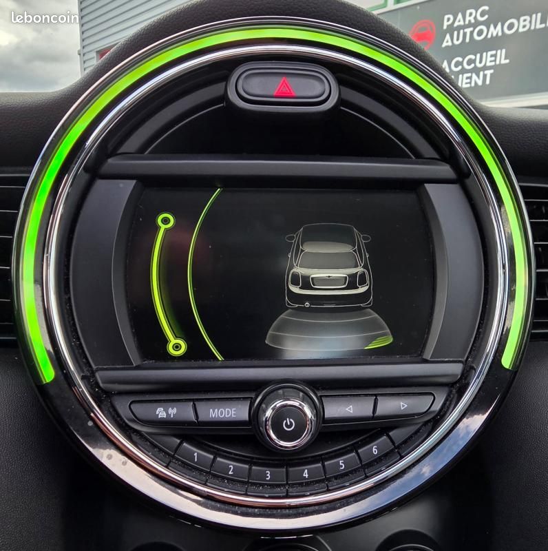 Mini 3 portes HATCH F56 Cooper D 116 ch BVA7 Edition Blackfriars (image 15)